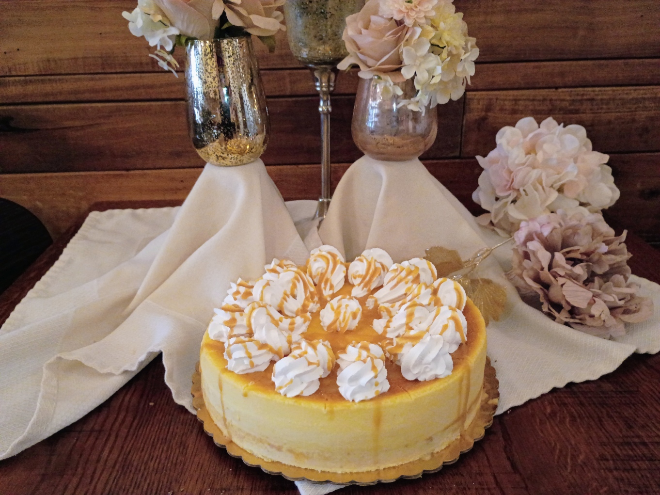Creamy Caramel Cheesecake